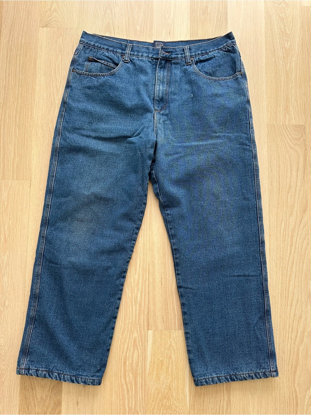 Smith’s workwear - Men's Straight-Leg Jeans in Mid Blue Denim - Size 40x32